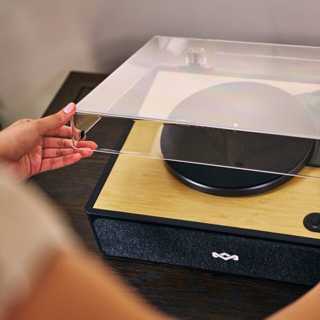 STIR IT UP WIRELESS TURNTABLE - House of Marley（ハウス・オブ